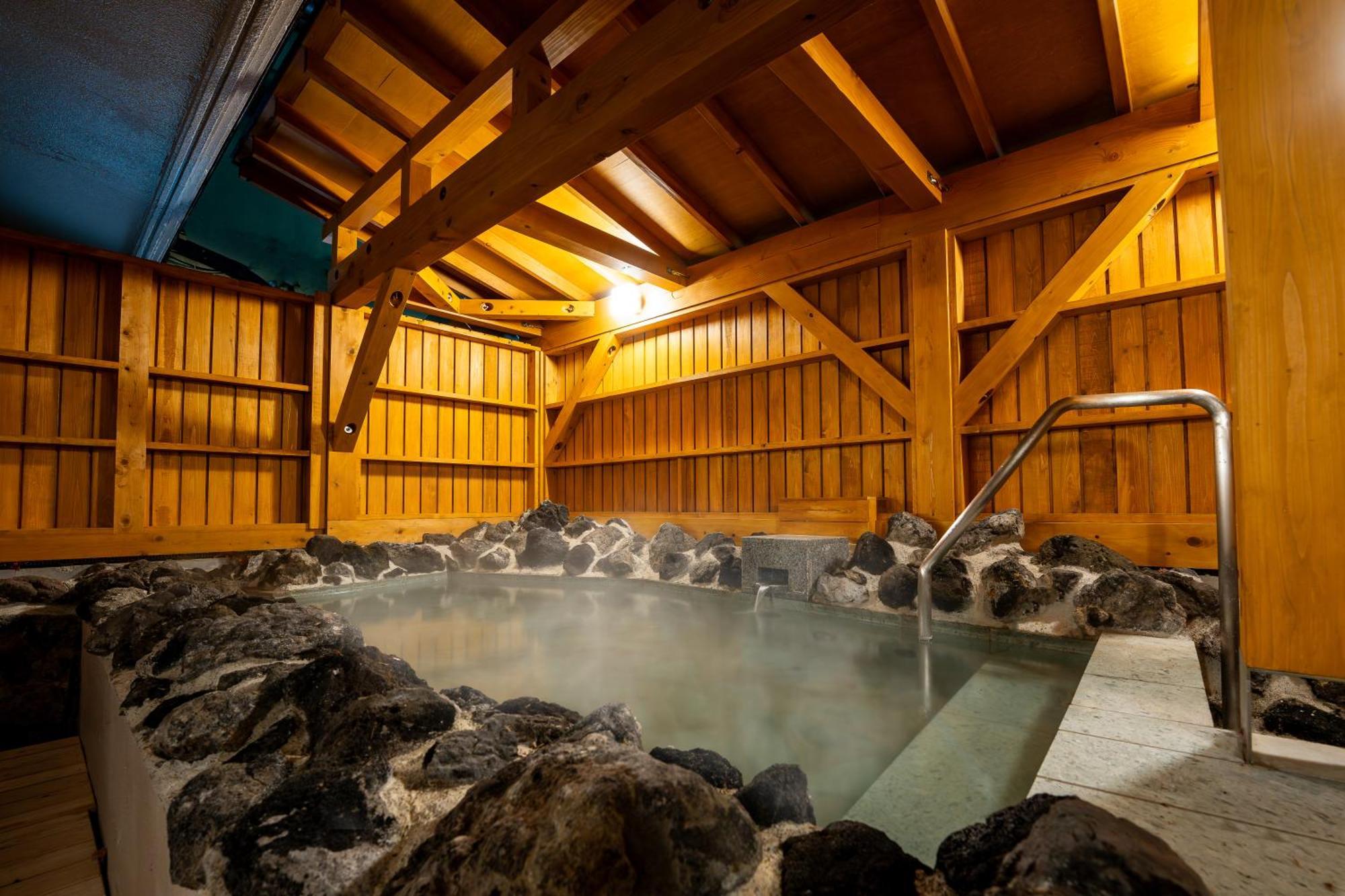 Kamenoi Hotel Kusatsu Yubatake Esterno foto